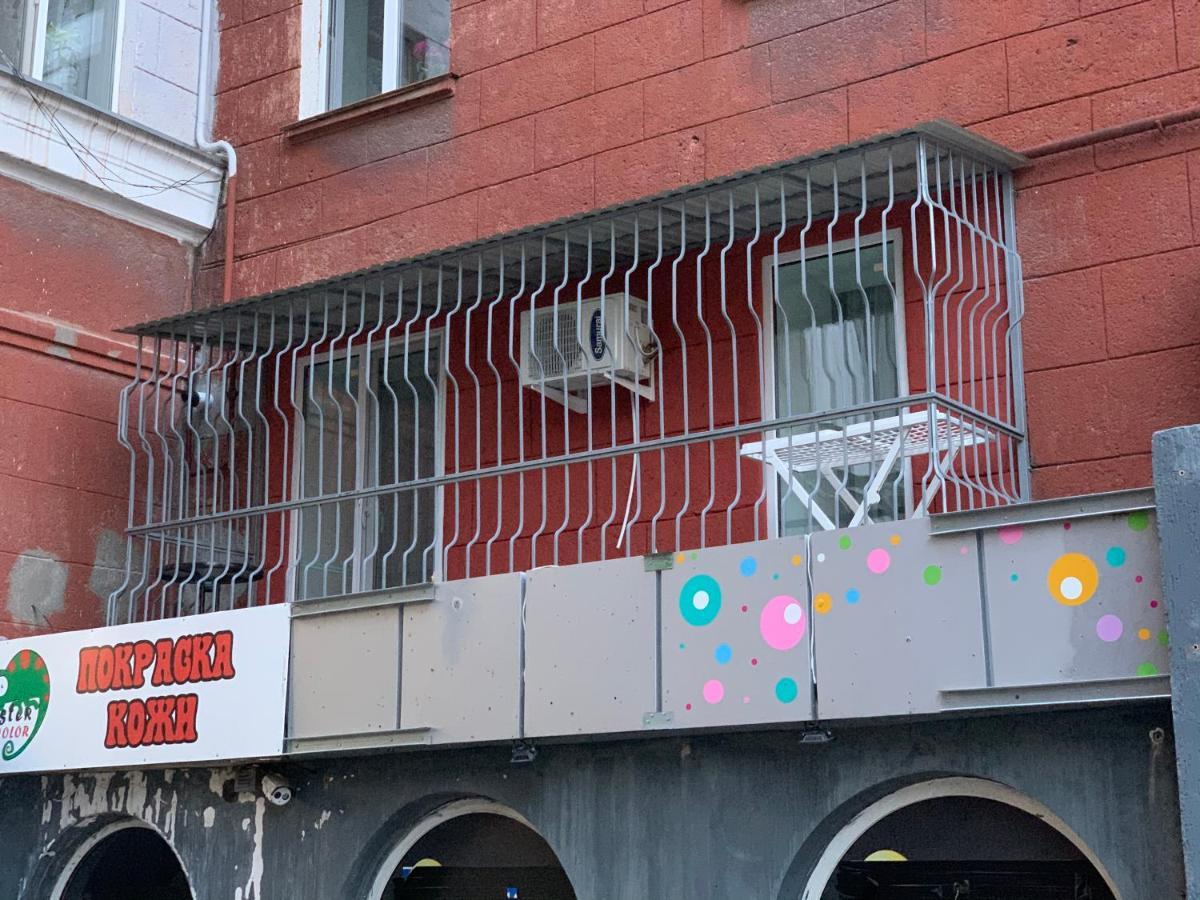 Студия-Люкс С Двумя Спальнями На Соборной Mykolaiv Dış mekan fotoğraf